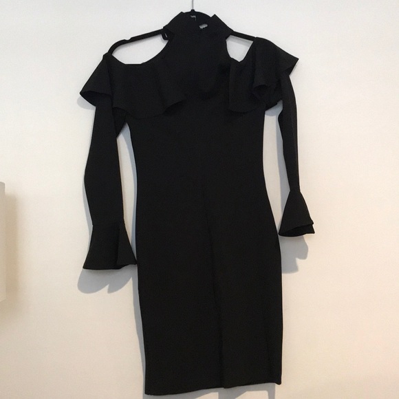 Selfie Leslie long sleeve cut out shoulder dress - Picture 2 of 6